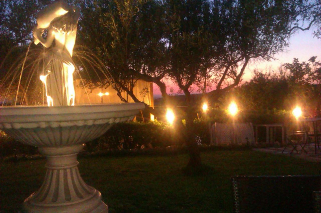 Vento Del Sud Guest House Chiaramonte Gulfi Ngoại thất bức ảnh