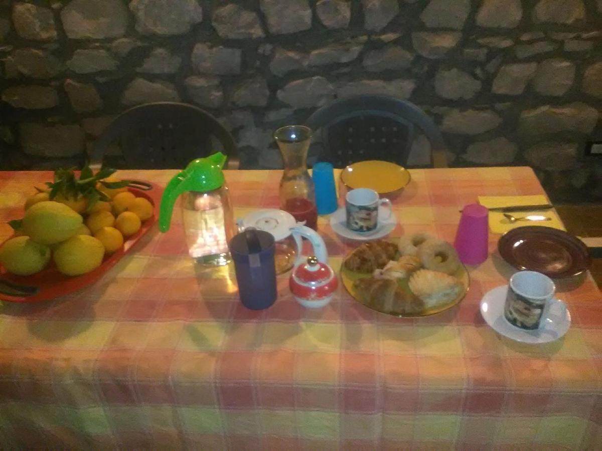 Vento Del Sud Guest House Chiaramonte Gulfi Ngoại thất bức ảnh